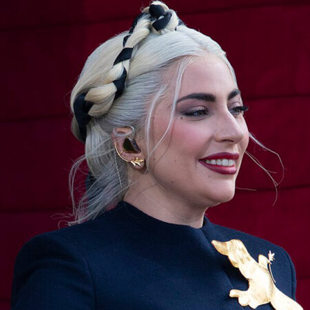 Леди Гага выразила восхищение Доучи