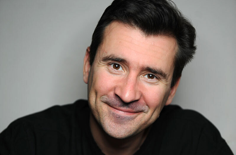 Preview Evgeny Miller: De Ator a Especialista em Cães no Set de Filmagem