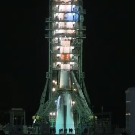 Lançamento bem-sucedido: Sonda Soyuz-2.1b coloca satélites ‘Ionosphera-M’ em órbita