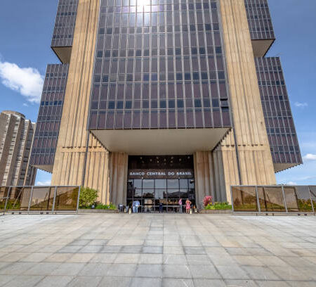 Banco Central Russo Reduz Taxa de Juros: Uma Análise da Nova Projeção