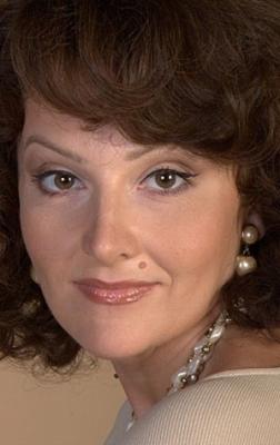 Preview Marina Yesipenko: Uma Retrospectiva de Papéis Marcantes no Teatro