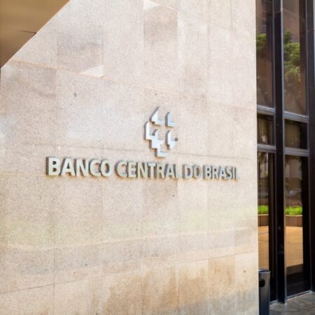 Banco Central da Rússia Esclarece a Queda nos Resultados Financeiros das Empresas