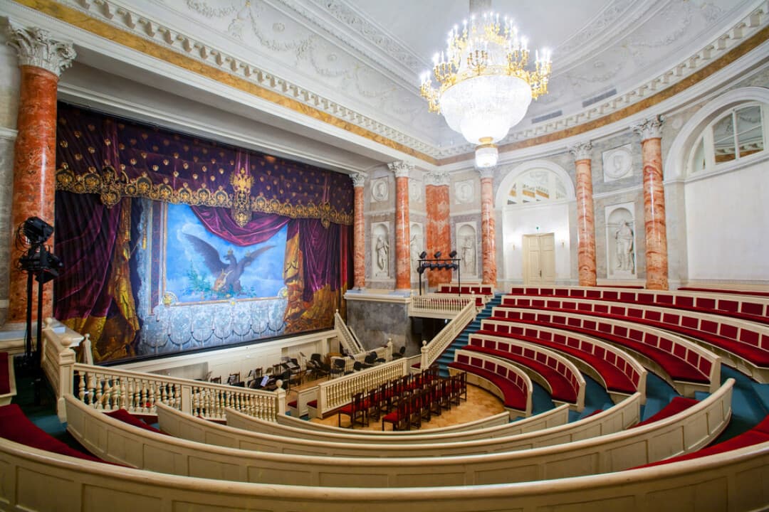 Preview O Teatro Ermitage Afronta o Regresso ao Palco Histórico (Com Incerteza)