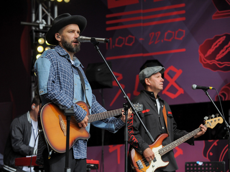 Preview Estrelas Reimaginam os Sucessos do Uma2rman: Basta, Shnurov, Presnyakov, Podolskaya e Outros Artistas