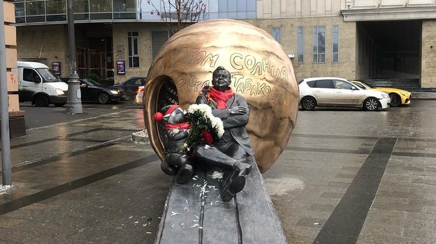 Preview Exposição em homenagem a Oleg Tabakov inaugurada em sua cidade natal