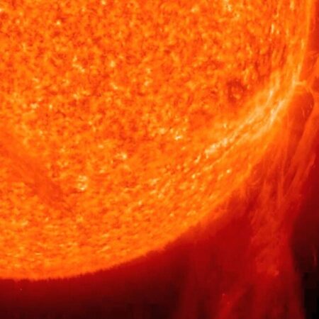 Cientistas Revelam Quando o Plasma Solar Lançado Atingirá a Terra