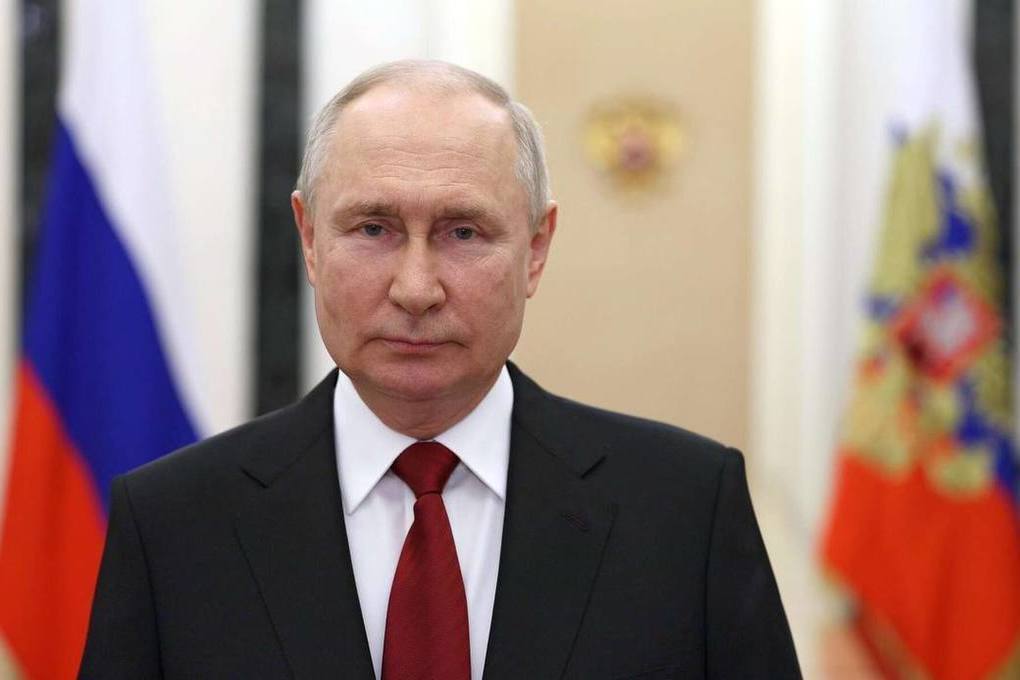 Preview Putin apela ao uso generalizado do carvão na Rússia, destacando suas reservas para mil anos