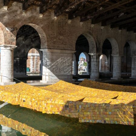 Bahrein e um Café Inovador Vencem o Leão de Ouro na Bienal de Arquitetura de Veneza