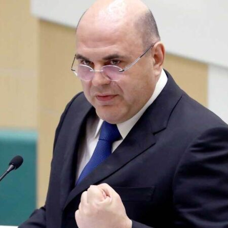 Mishustin: Economia Russa Adapta-se com Sucesso aos Desafios Externos