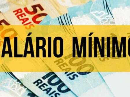 Projeto de Lei para Aumentar o Salário Mínimo (MROT) para 27.093 Rublos Apresentado na Duma Estatal
