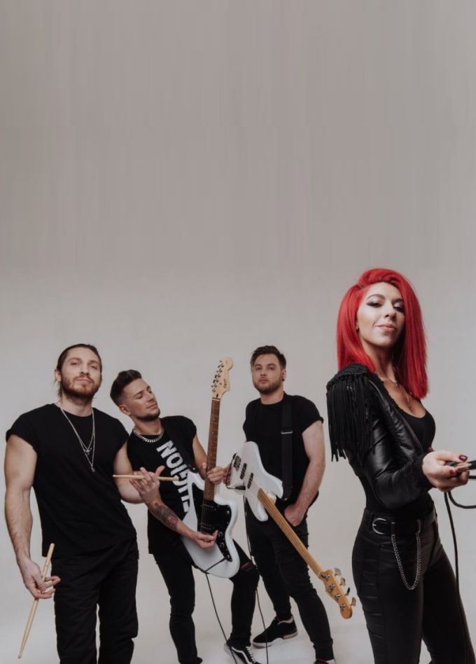 Preview LaScala lança “Play-Off”: Um sabá de rock significativo com sonoridade moderna