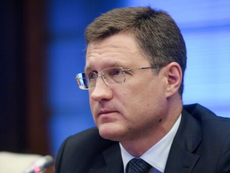 Alexander Novak: O preço do petróleo reflete o equilíbrio atual no mercado global