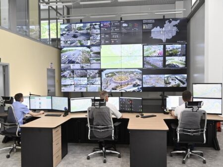 Transição para o Controle e Supervisão Inteligentes: Fórum em Krasnoyarsk