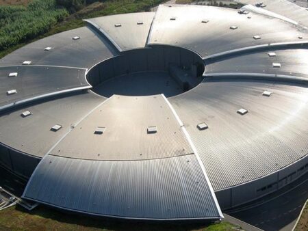 Avanço Histórico: Feixe de Elétrons Lançado no Anel de Acumulação do Síncrotron SKIF em Novosibirsk