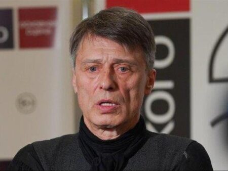 “Tolia, Que Dor Amarga!”: A Emocionante Despedida de Igor Kostolevsky a Anatoly Lobotsky