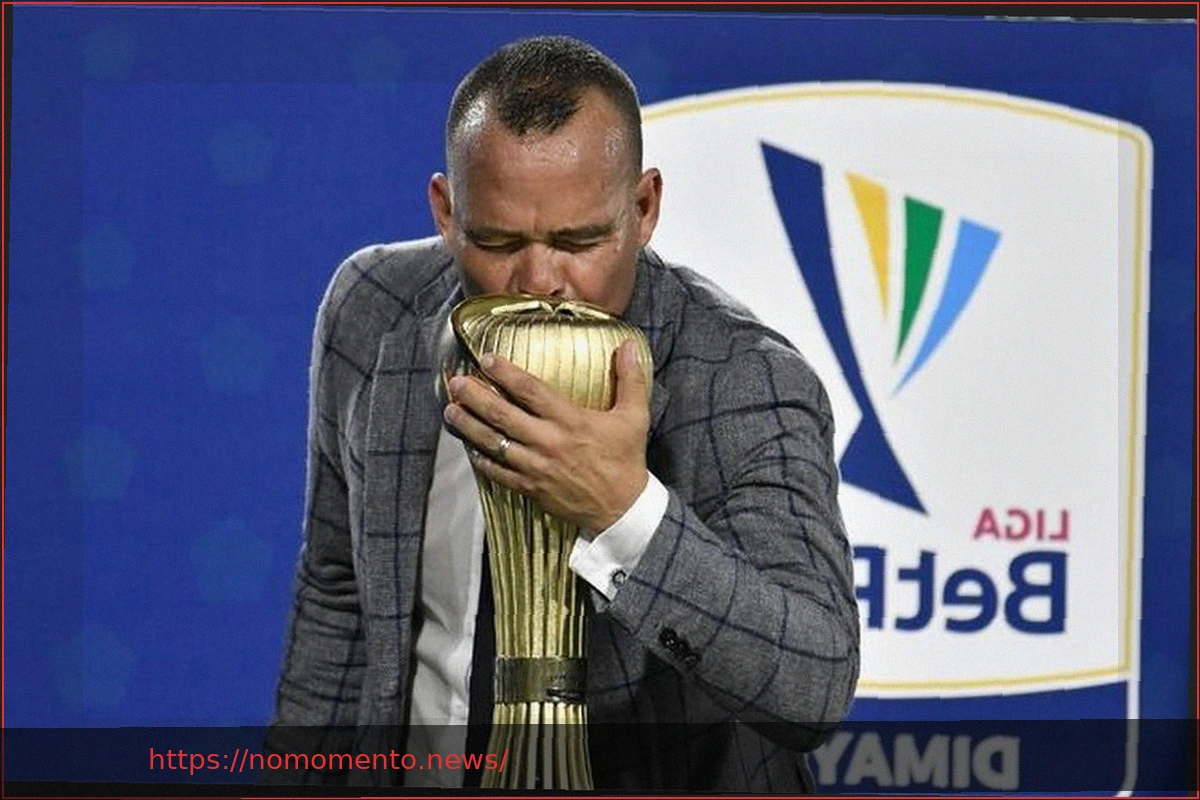 Preview O Eterno Dilema: Mudar o Técnico ou a Estrutura?