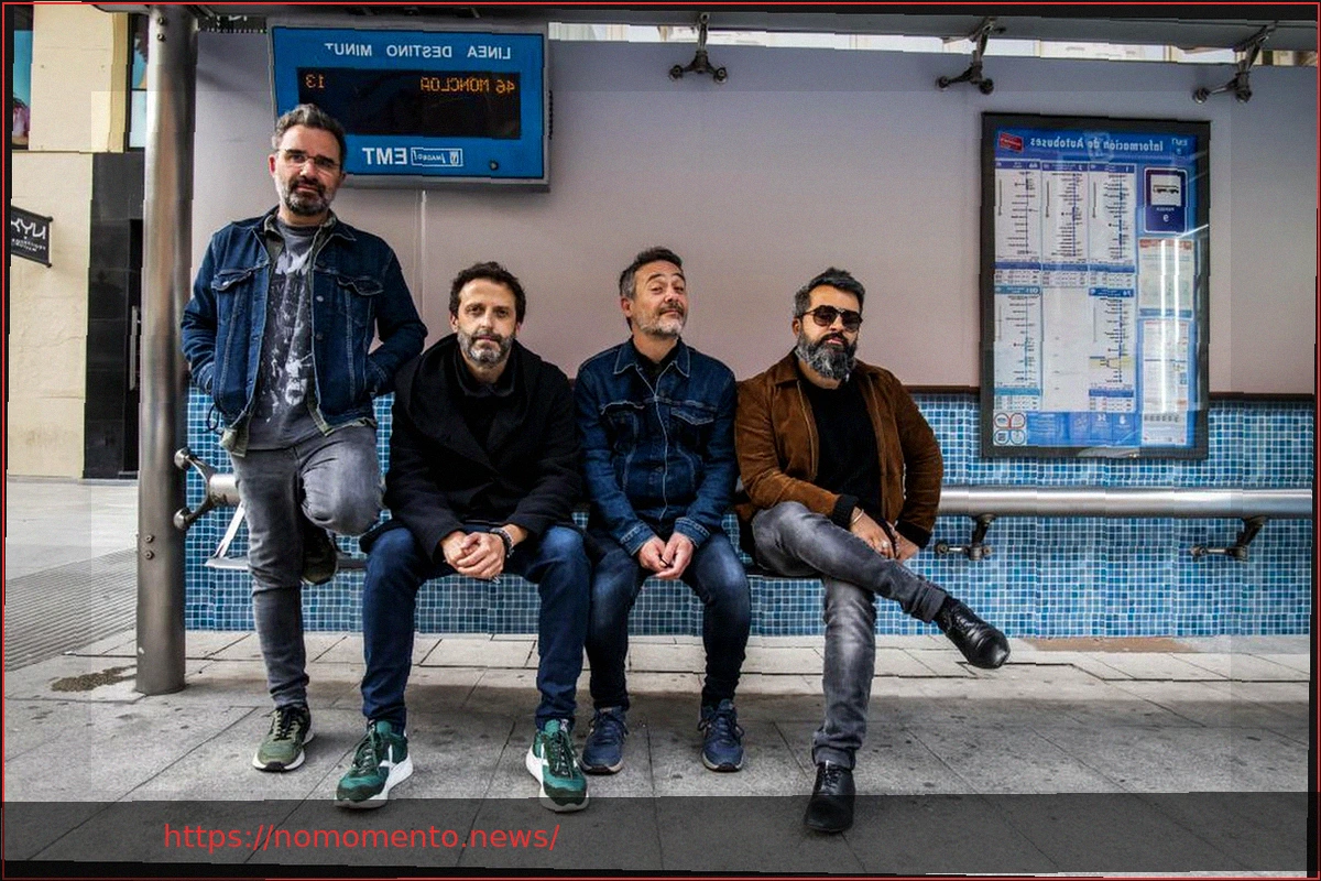 Preview Love of Lesbian Anuncia Pausa Temporária dos Palcos Após 25 Anos: “Acreditamos que é Hora de Baixar a Cortina por um Tempo”
