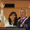 Chile: Inicia a Era Kast, Presidente de Ultra-direita Toma Posse com Gravata Presente de Meloni