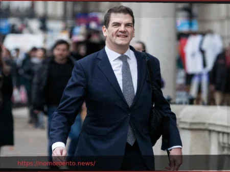 Кир Стармер увольняет постоянного секретаря МИД из-за скандала с проверкой лорда Мандельсона