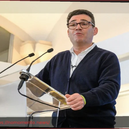 Andy Burnham Candidata-se em Londres Antes das Eleições Locais